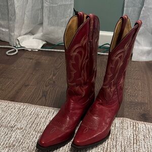 Shyanne Burgundy Heeled Boots